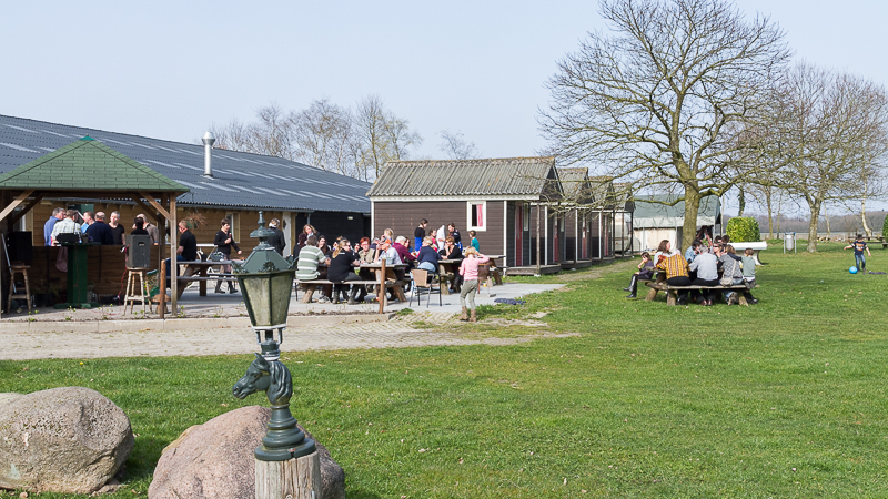 Knollegruun terras en blokhutten